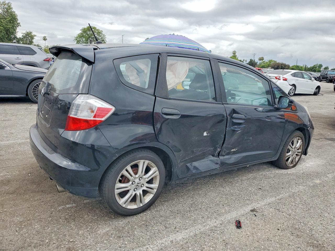 2010 Honda Fit Sport - Image 3