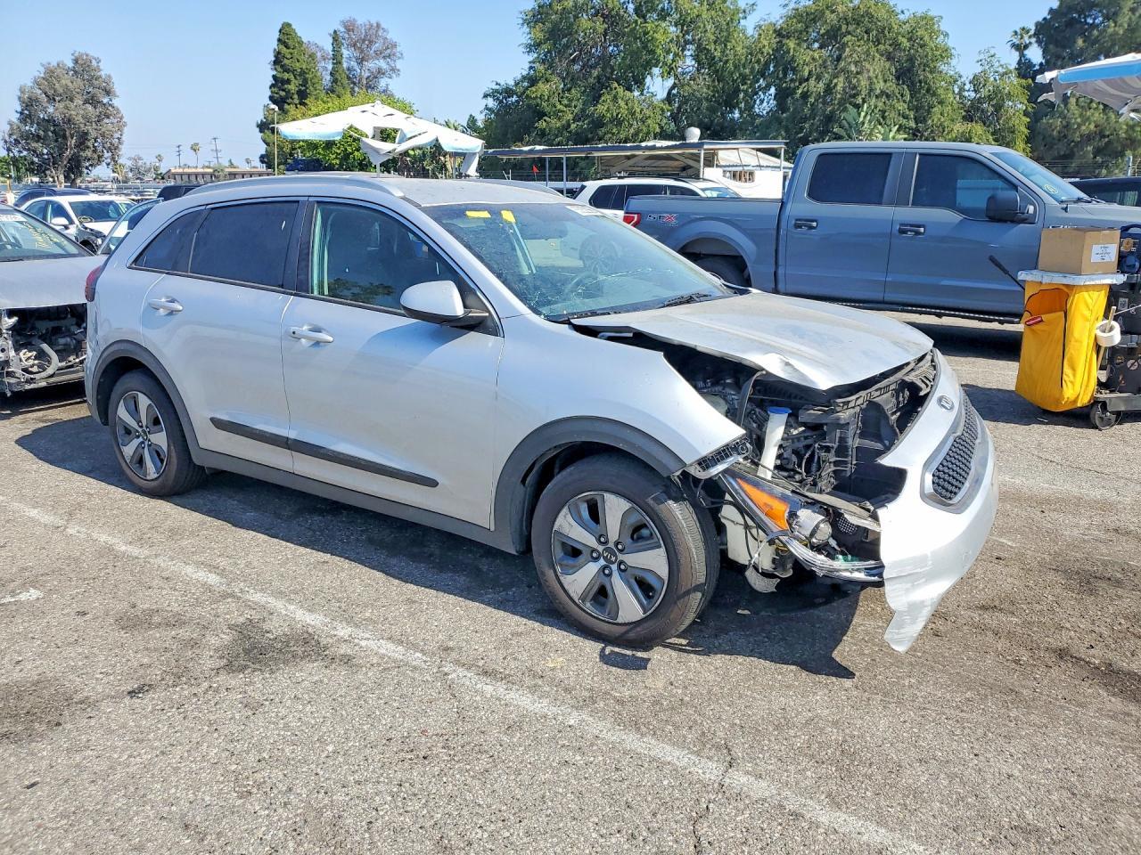2019 Kia Niro Lx - Image 4