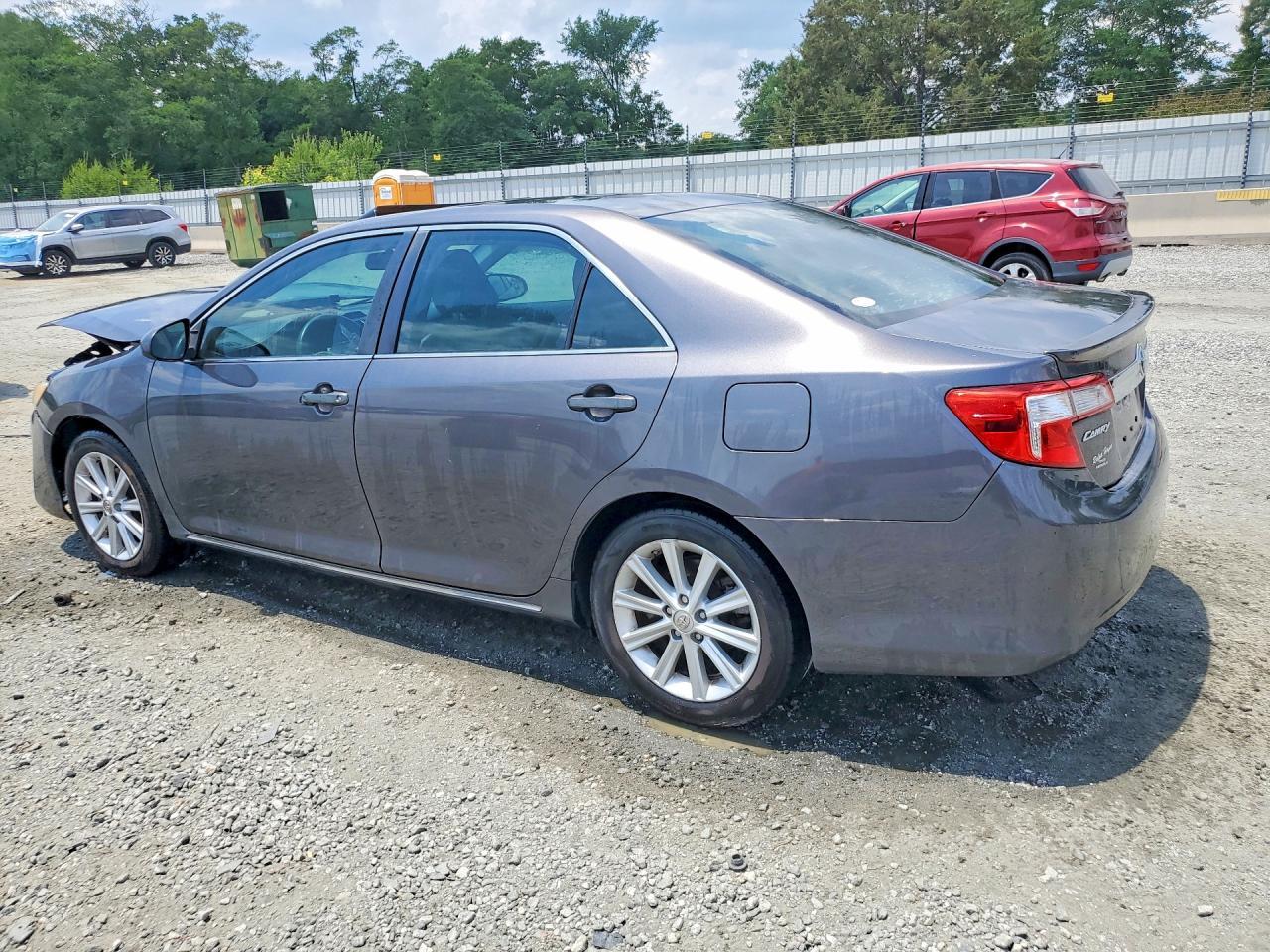 2014 Toyota Camry Xle - Фото 2