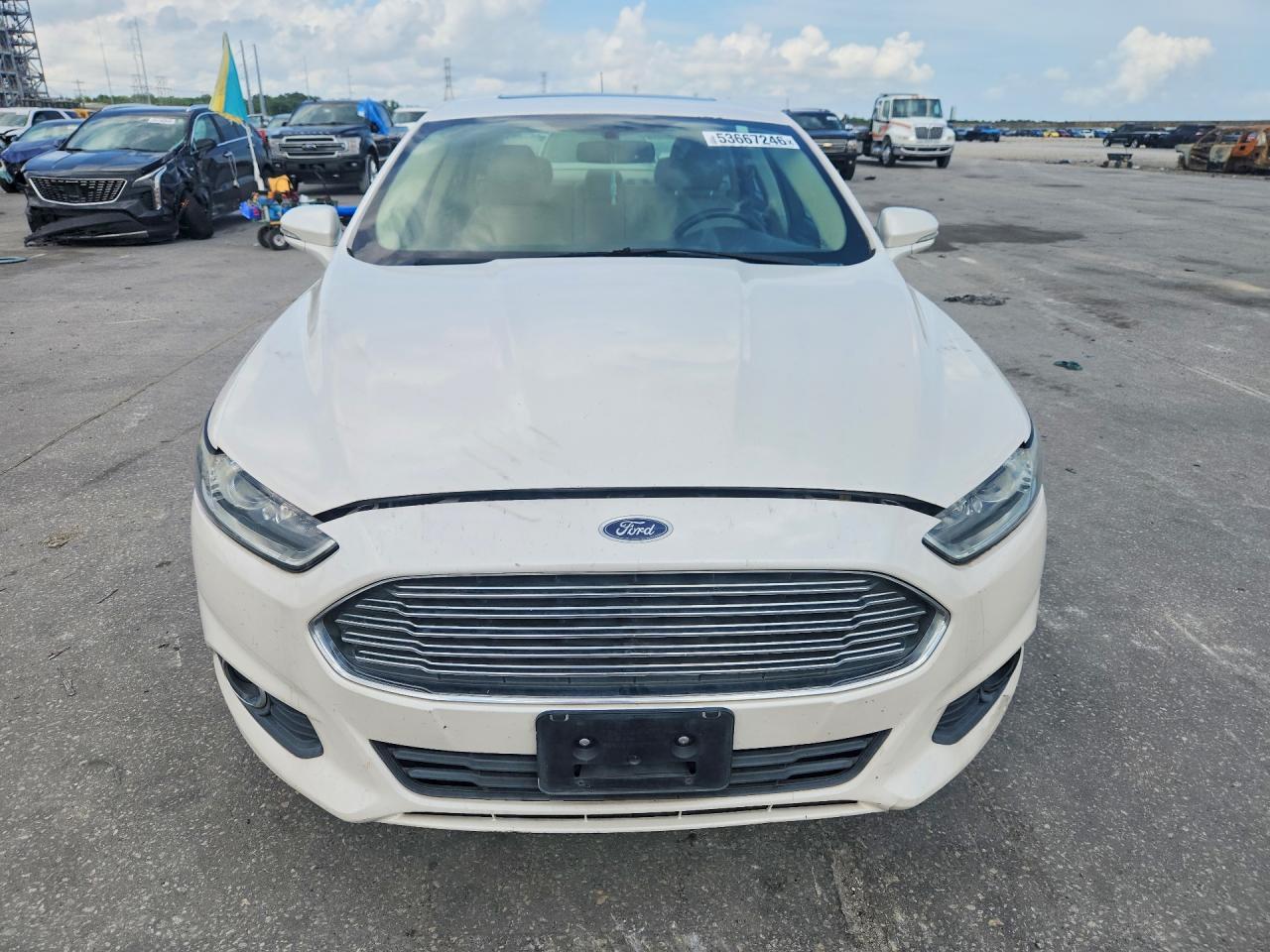 2015 Ford Fusion Se - Фото 5