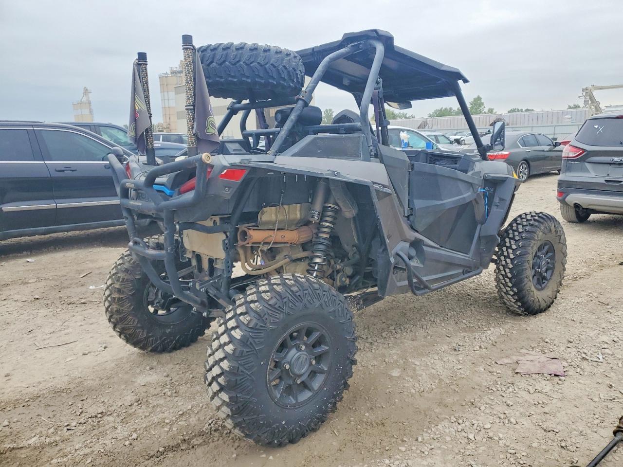 2019 Polaris Rzr Utility Vehicle - Image 4