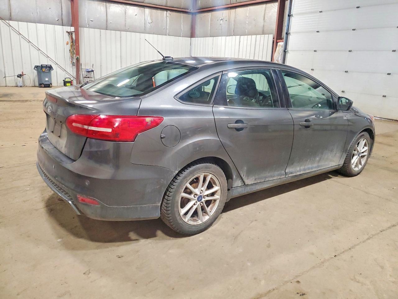 2018 Ford Focus Se - Image 3