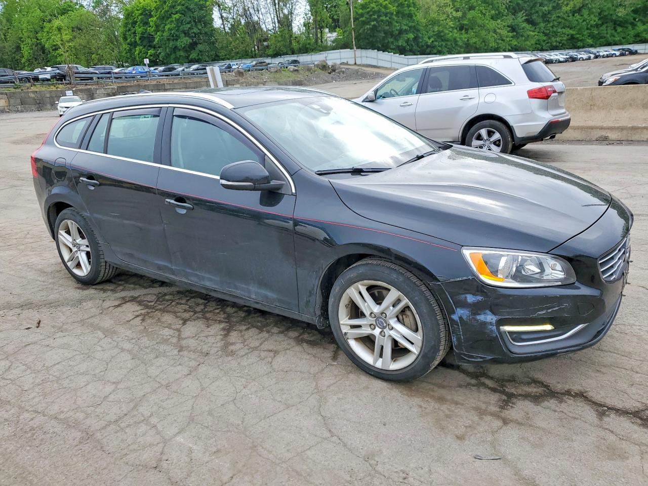 2015 Volvo V60 Premier - Фото 4