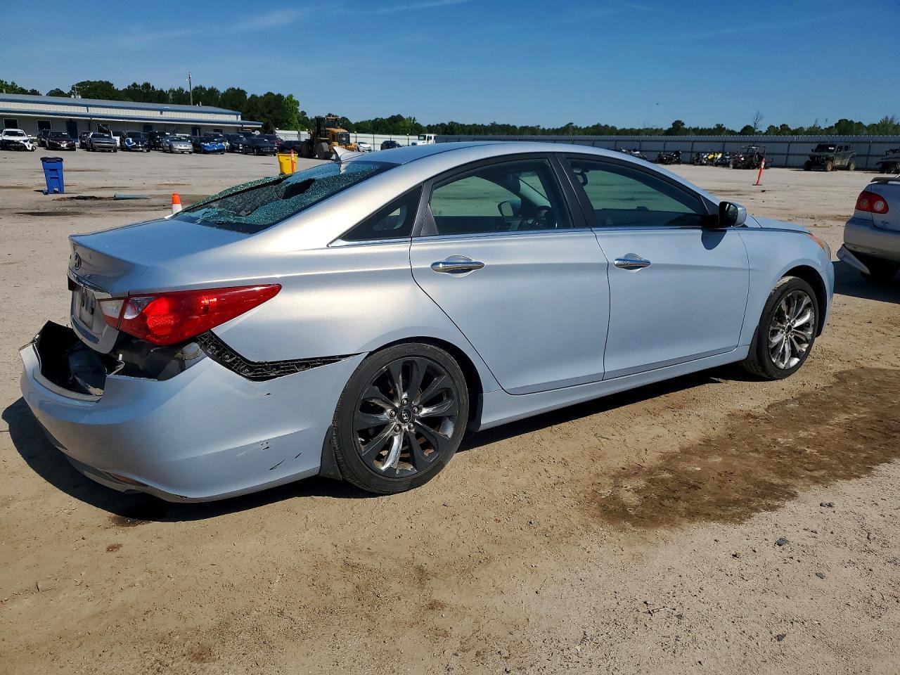 2011 Hyundai Sonata Se - Фото 3