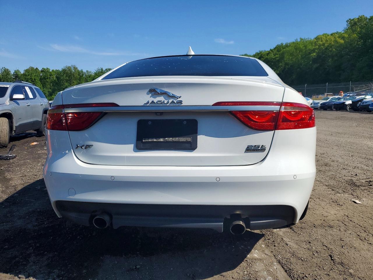 2018 Jaguar Xf R - Sport - Фото 6