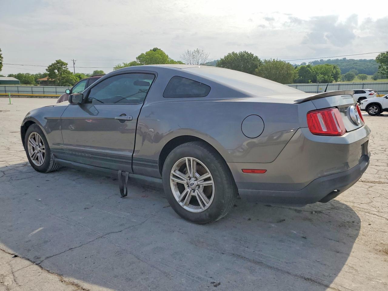 2012 Ford Mustang - Фото 2