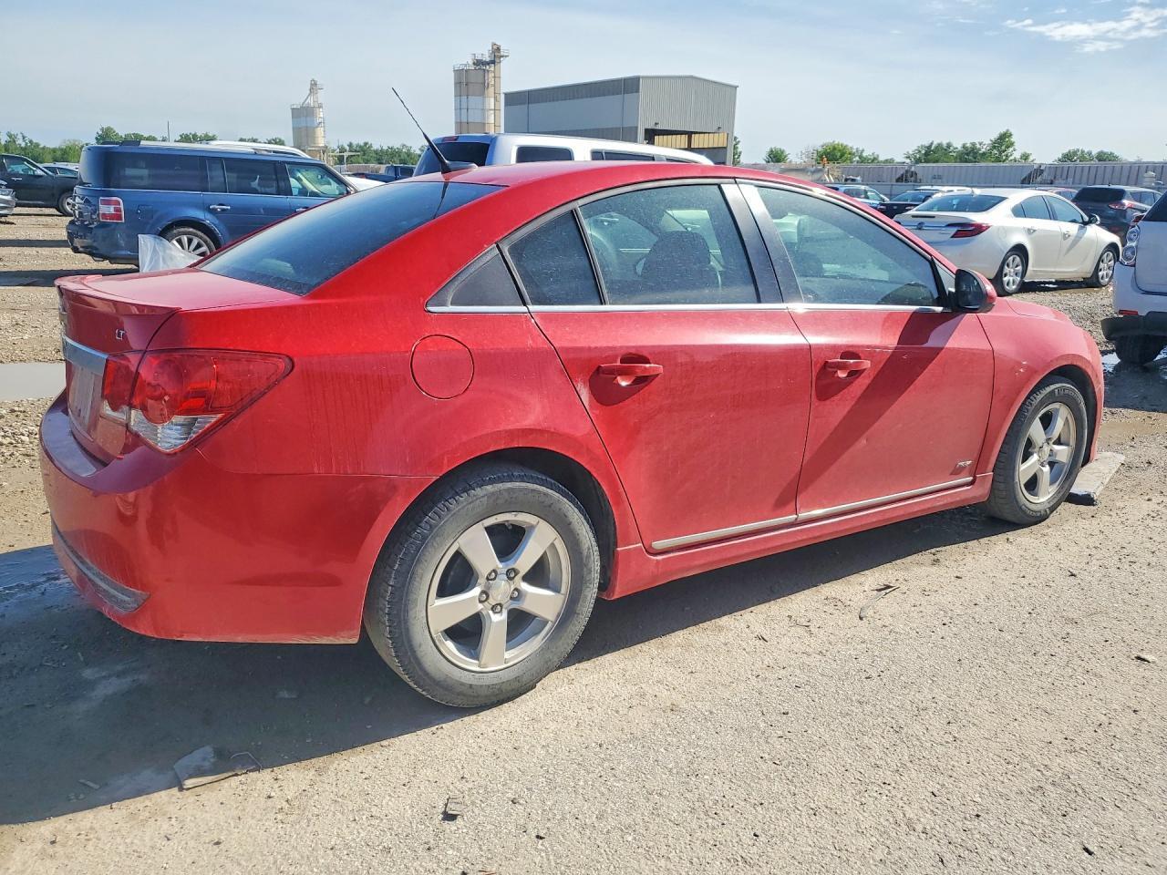 2013 Chevrolet Cruze Lt - Image 3