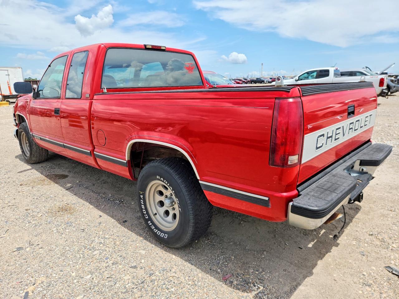 1994 Chevrolet Gmt-400 C1500 - Фото 2