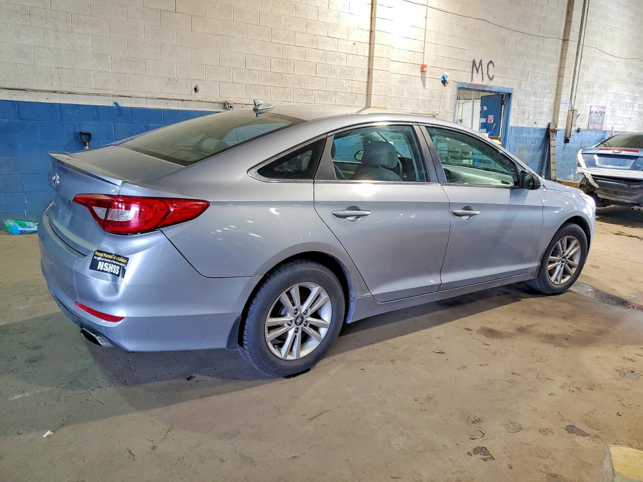 2016 Hyundai Sonata Se - Фото 3