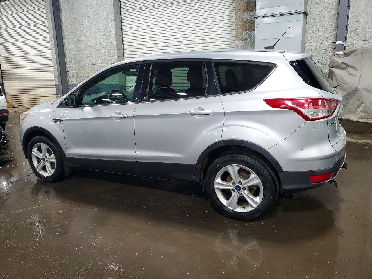 2015 Ford Escape Se - Image 2
