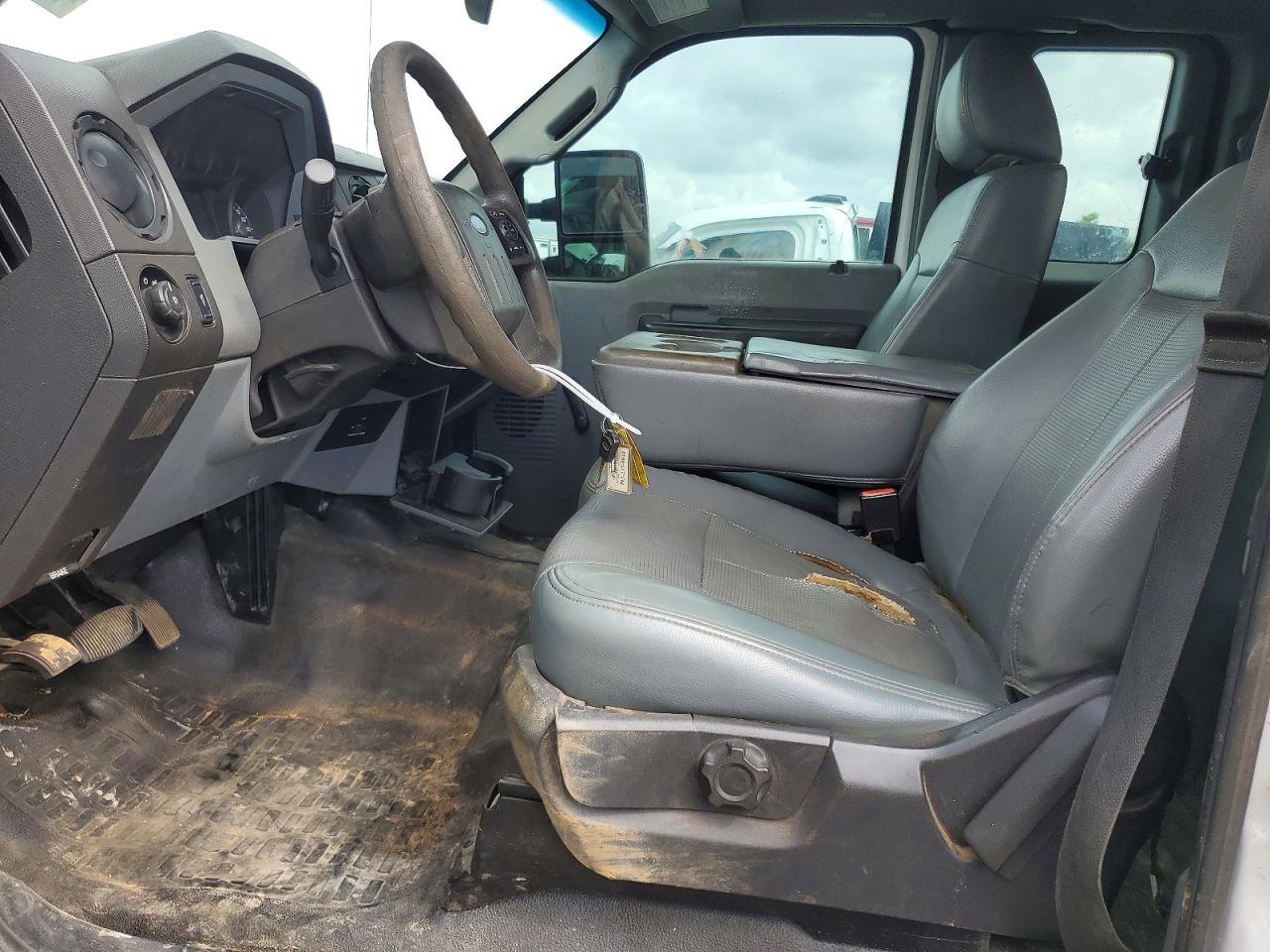 2016 Ford F550 Super Duty - Фото 7