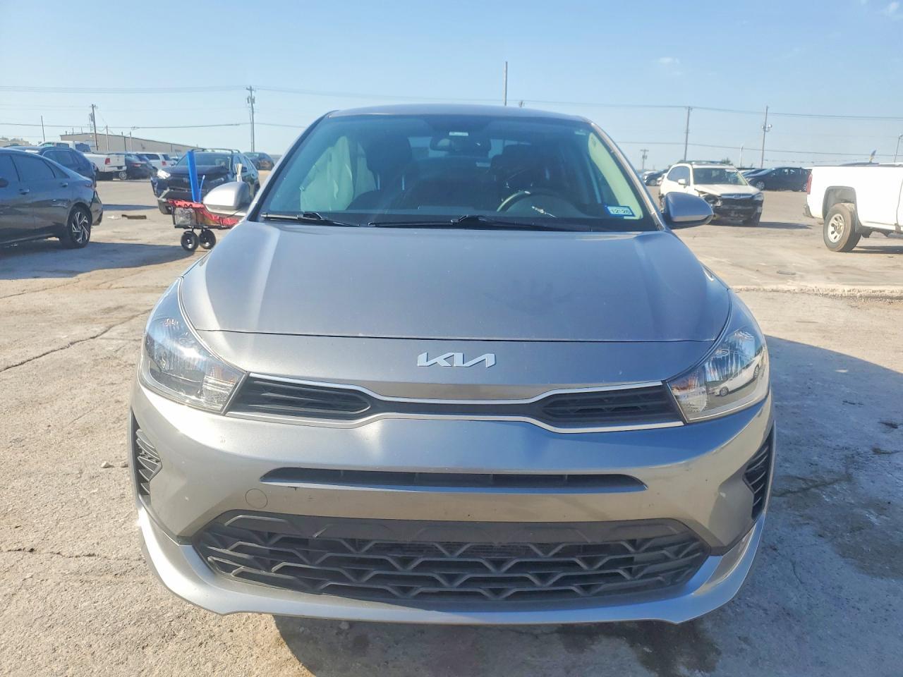 2022 Kia Rio S - Фото 5
