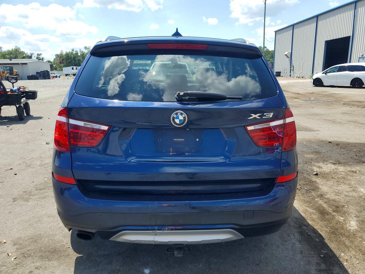2015 BMW X3 xDrive28D - Image 6