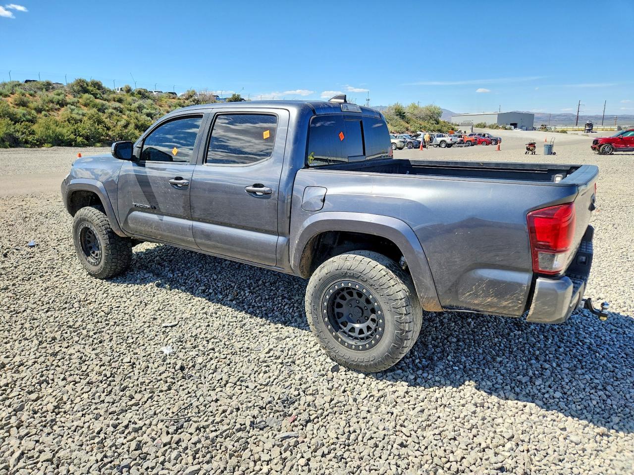 2021 Toyota Tacoma Sr5 V6 - Image 2