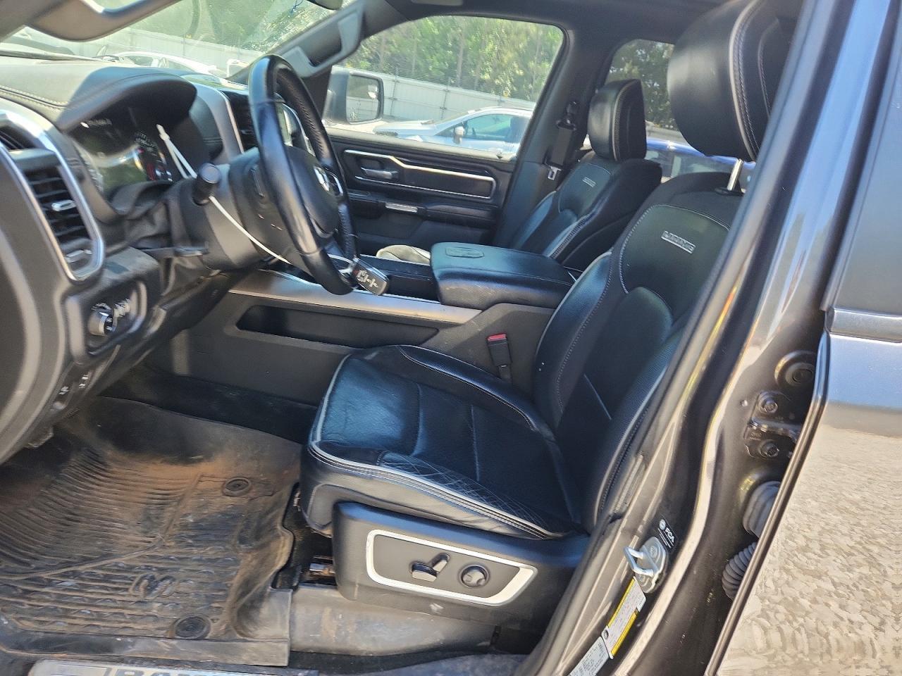 2022 Ram 1500 Laramie - Фото 7