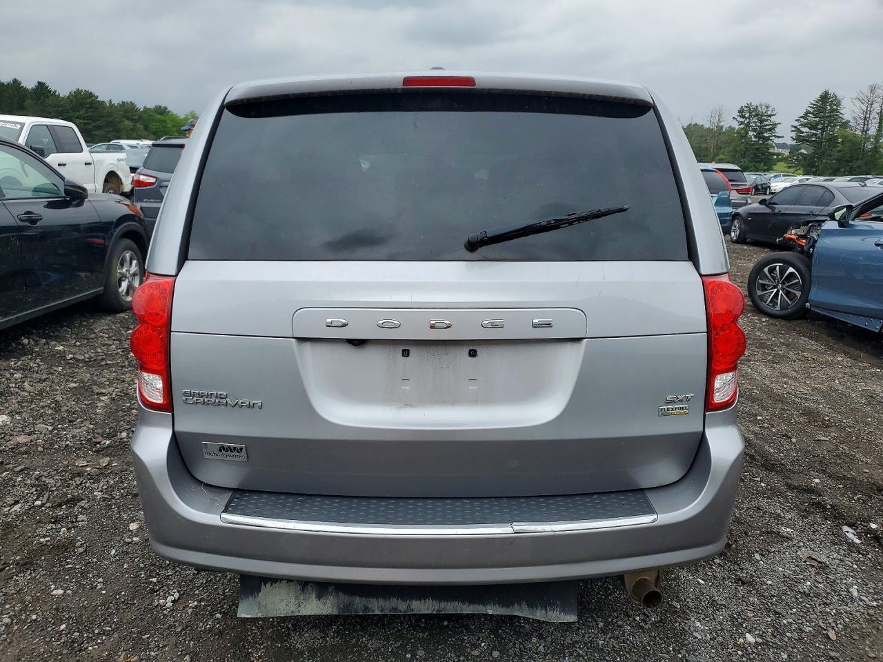 2019 Dodge Grand Caravan Sxt - Image 6