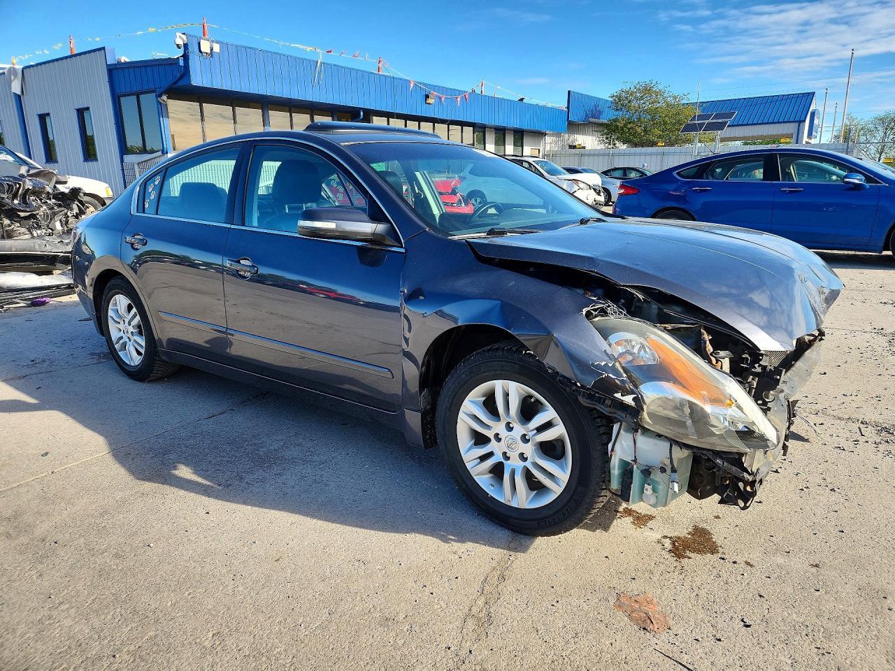 2012 Nissan Altima 2.5 - Image 4