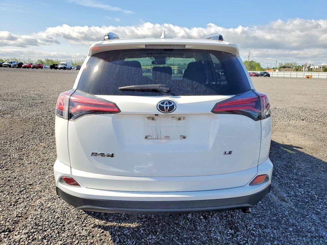 2018 Toyota Rav4 Le - Фото 6