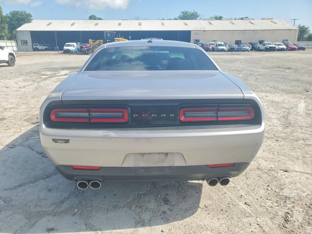 2017 Dodge Challenger Sxt - Фото 6
