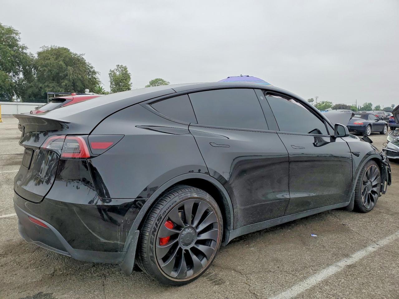 2022 Tesla Model Y - Фото 3