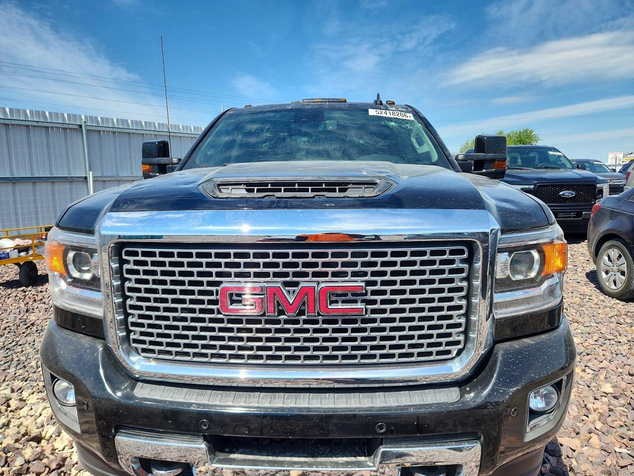 2018 GMC Sierra K2500 Denali - Image 5