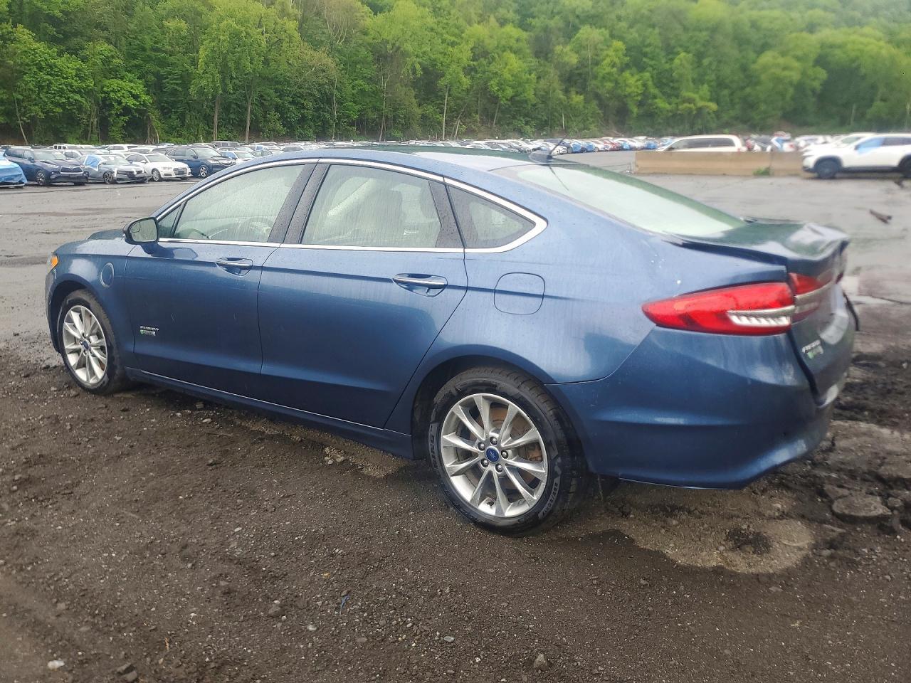 2018 Ford Fusion Se Phev - Фото 2