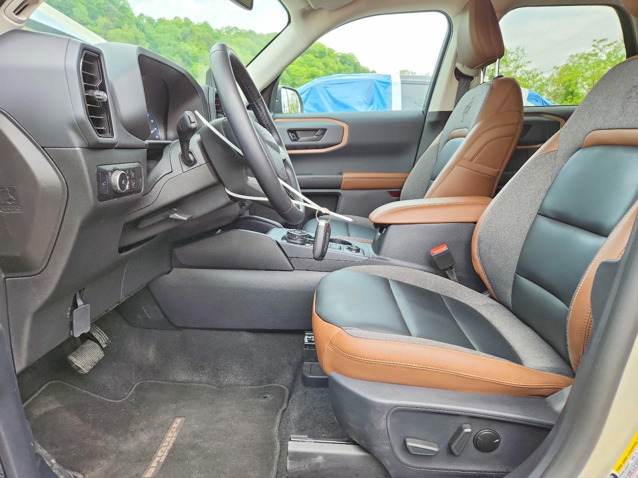 2024 Ford Bronco Sport Outer Banks - Фото 7