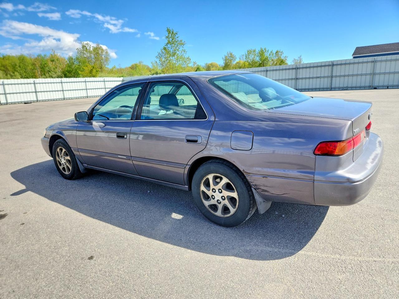 1998 Toyota Camry Xle V6 - Фото 2