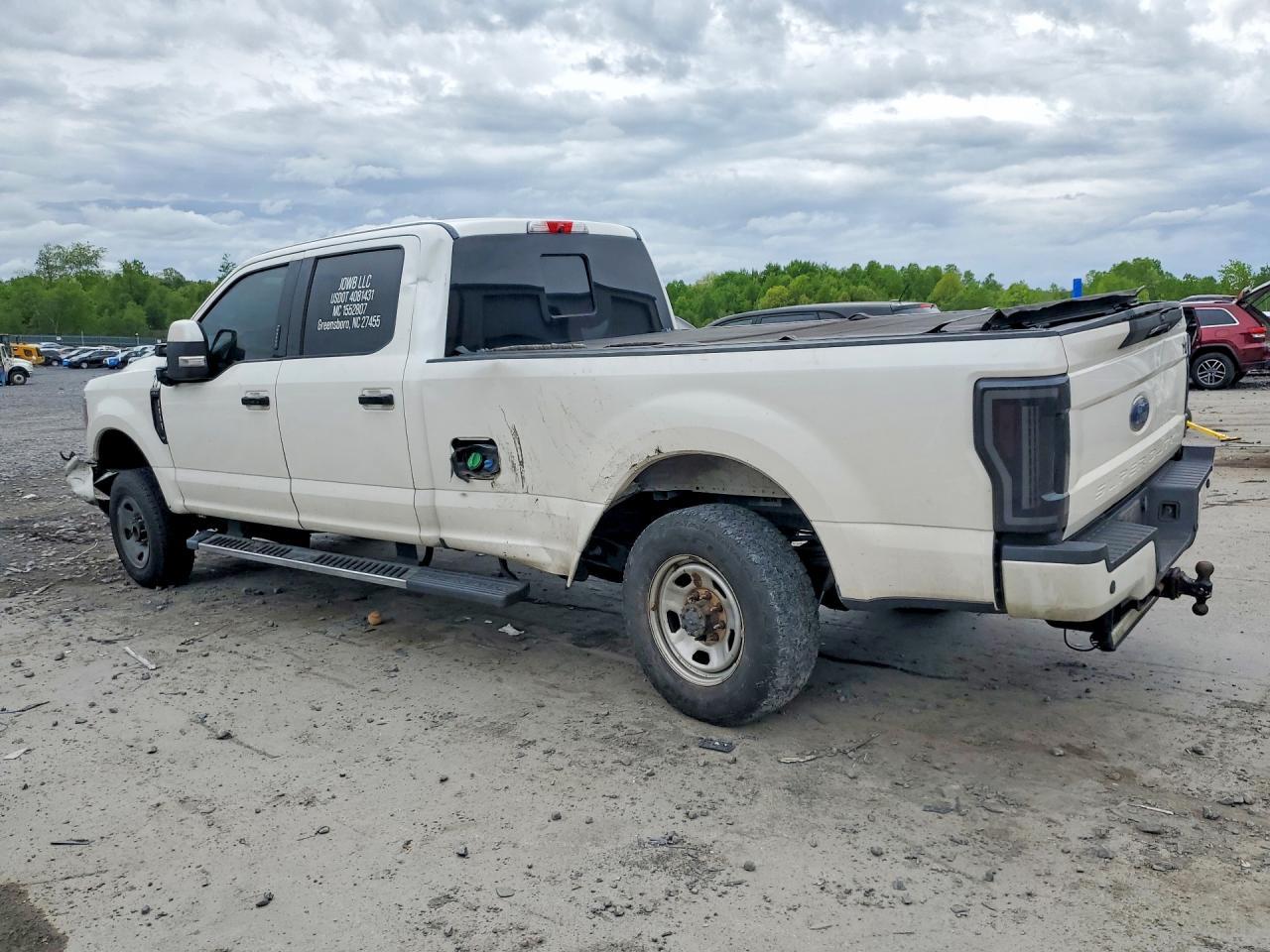 2017 Ford F350 Super Duty - Image 2