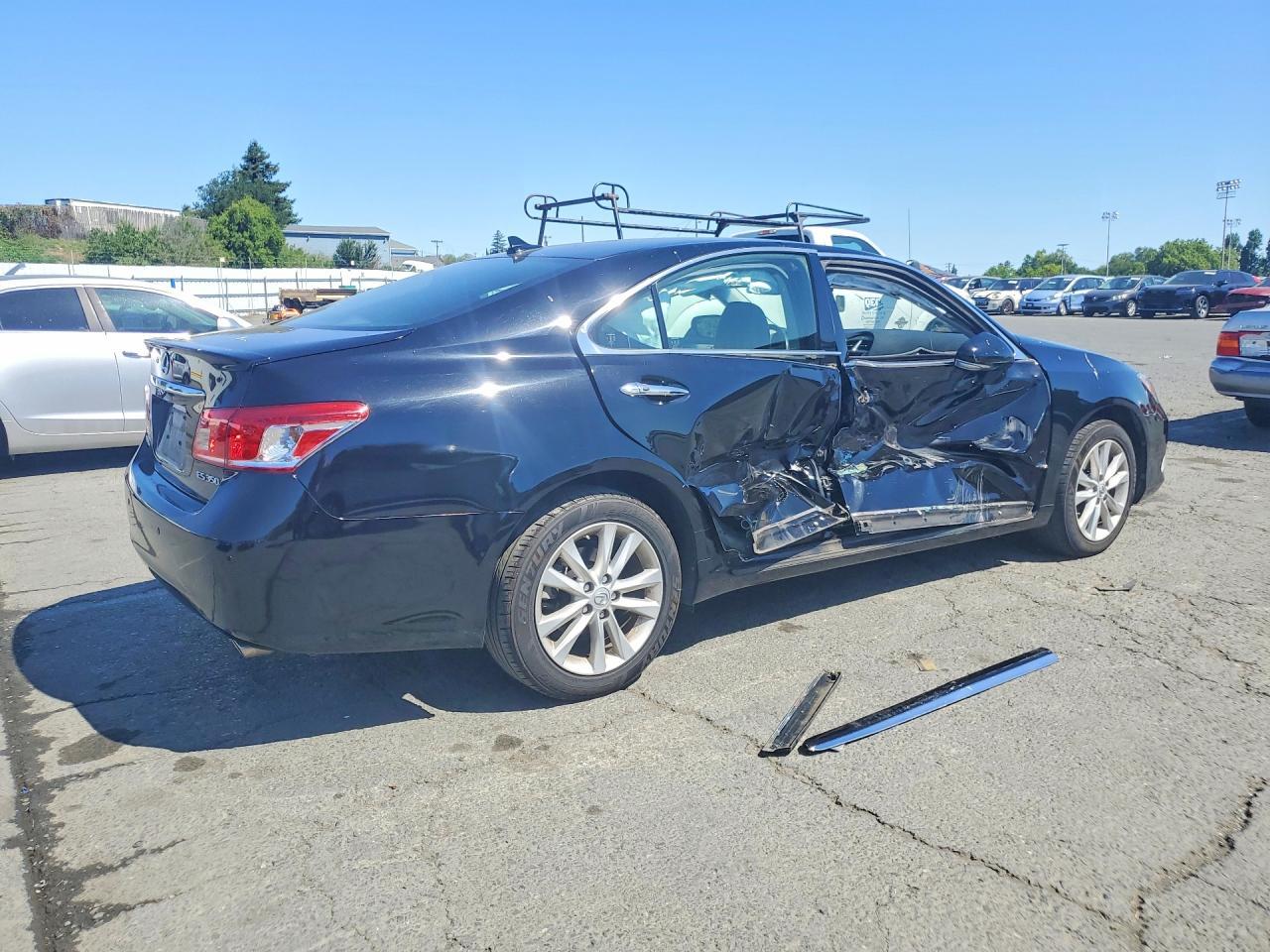 2010 Lexus Es 350 - Image 3