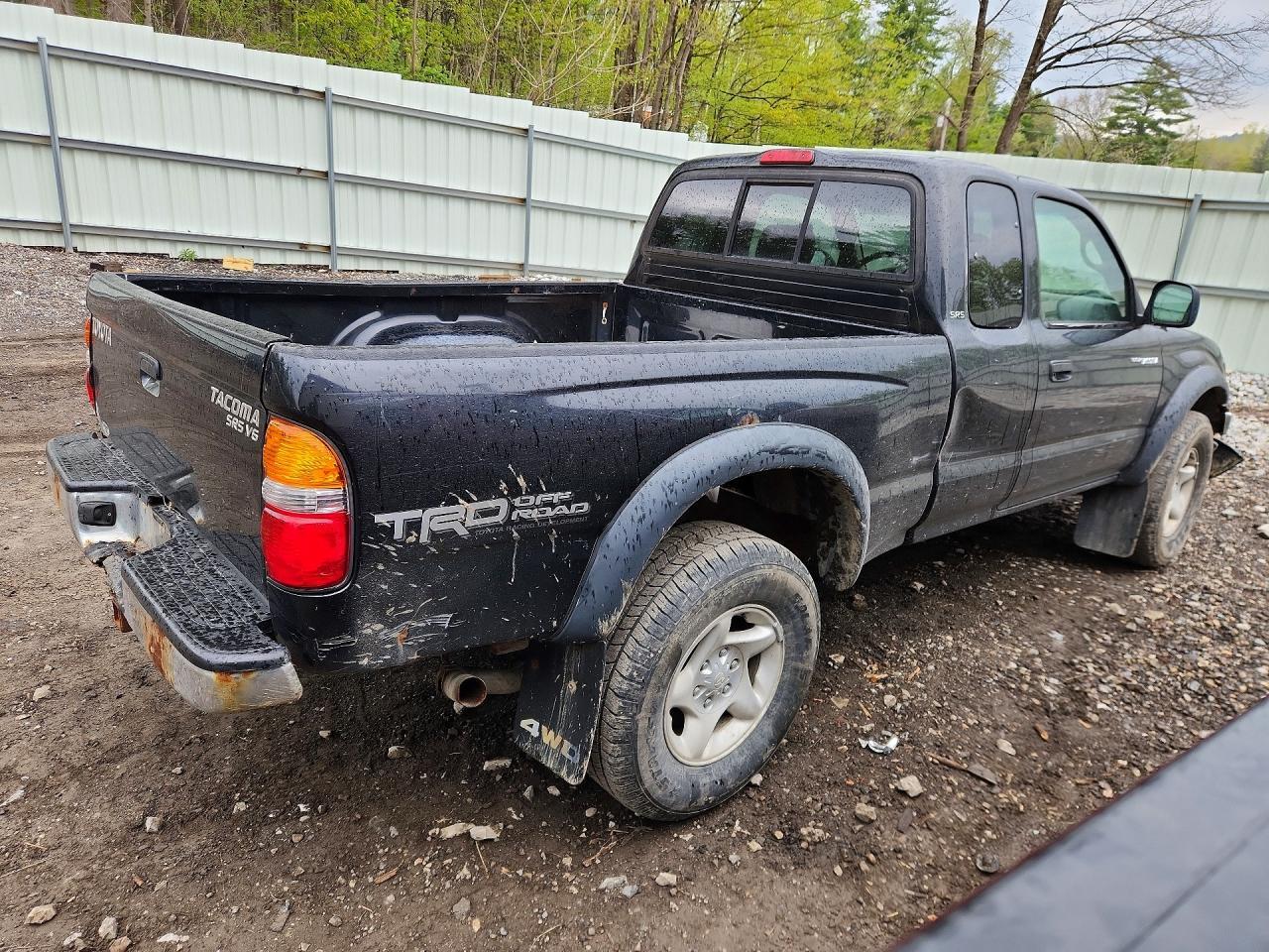 2004 Toyota Tacoma Xtracab - Фото 3