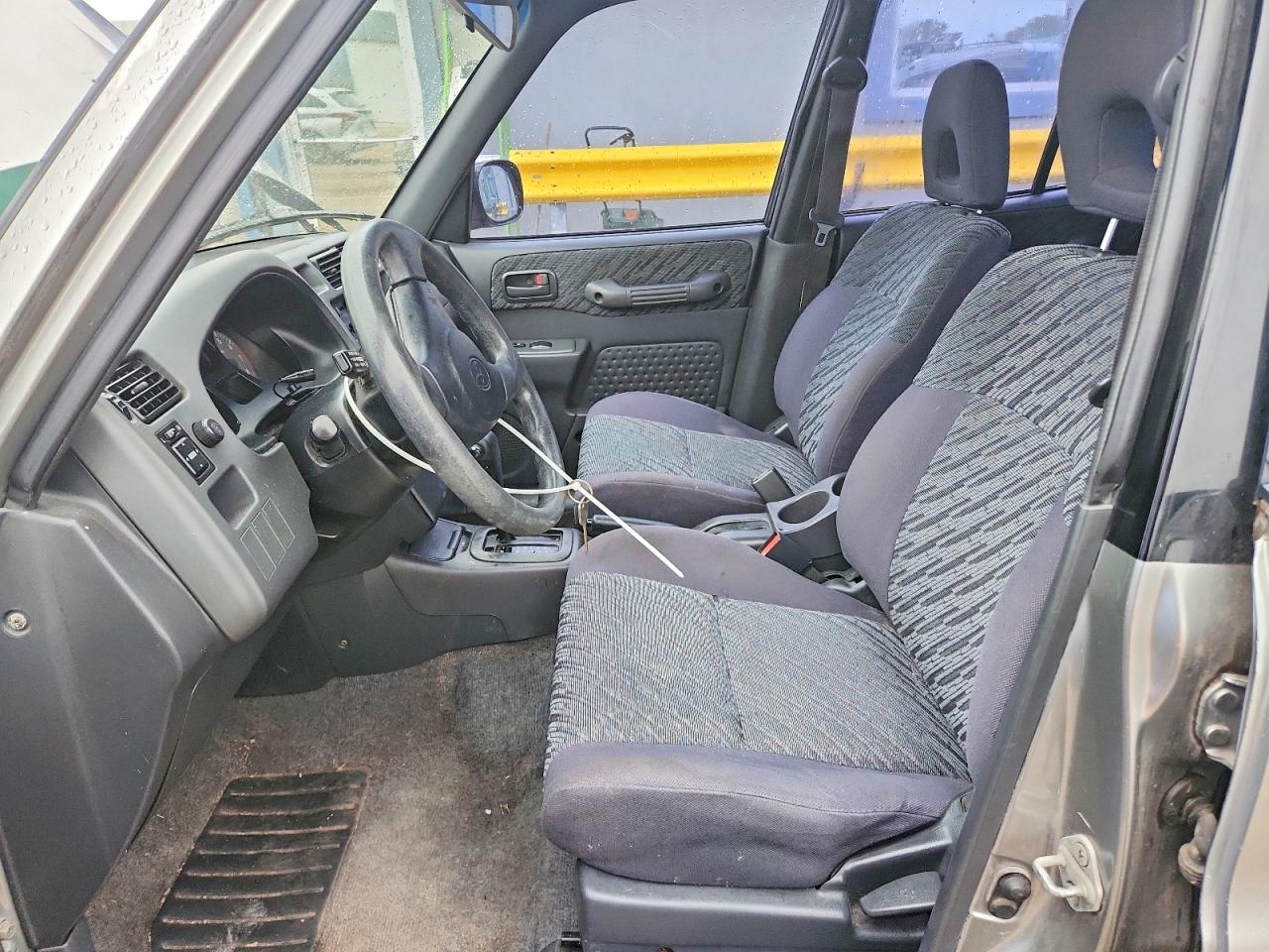 2000 Toyota Rav4 Base - Фото 7