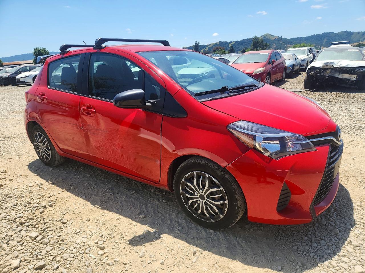 2015 Toyota Yaris 5-Door L - Фото 4