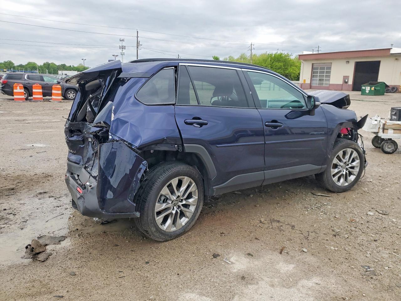 2025 Toyota Rav4 Xle Premium - Фото 3
