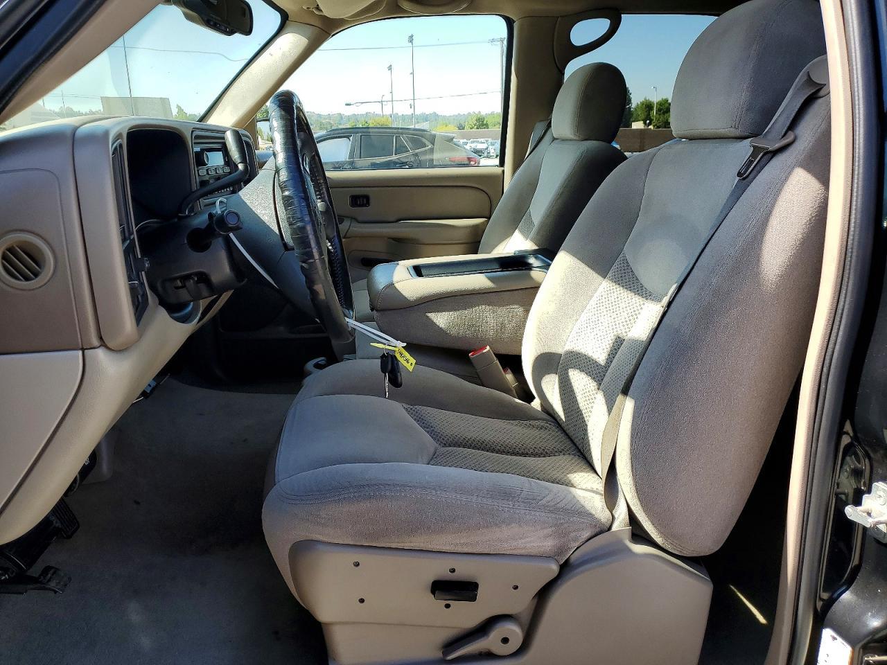 2005 Chevrolet Tahoe C1500 - Фото 7