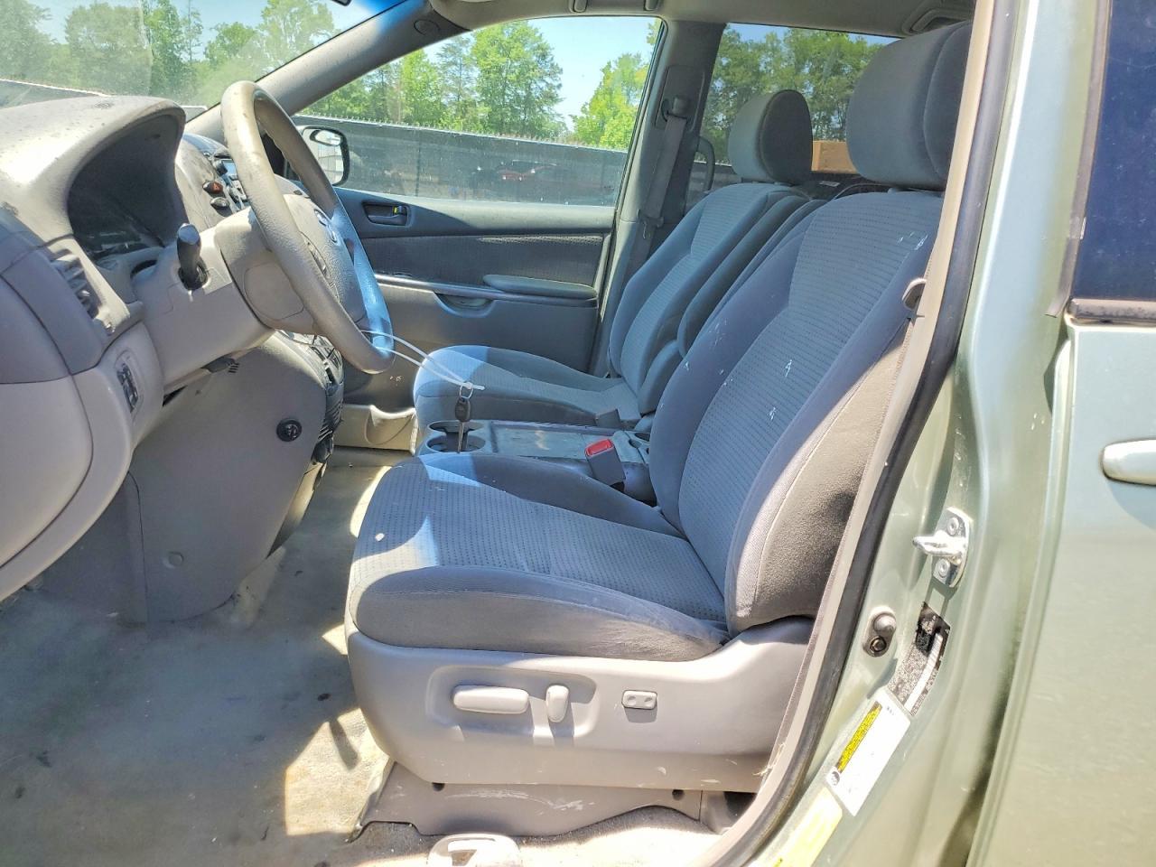 2006 Toyota Sienna Le 7 Passenger - Фото 7