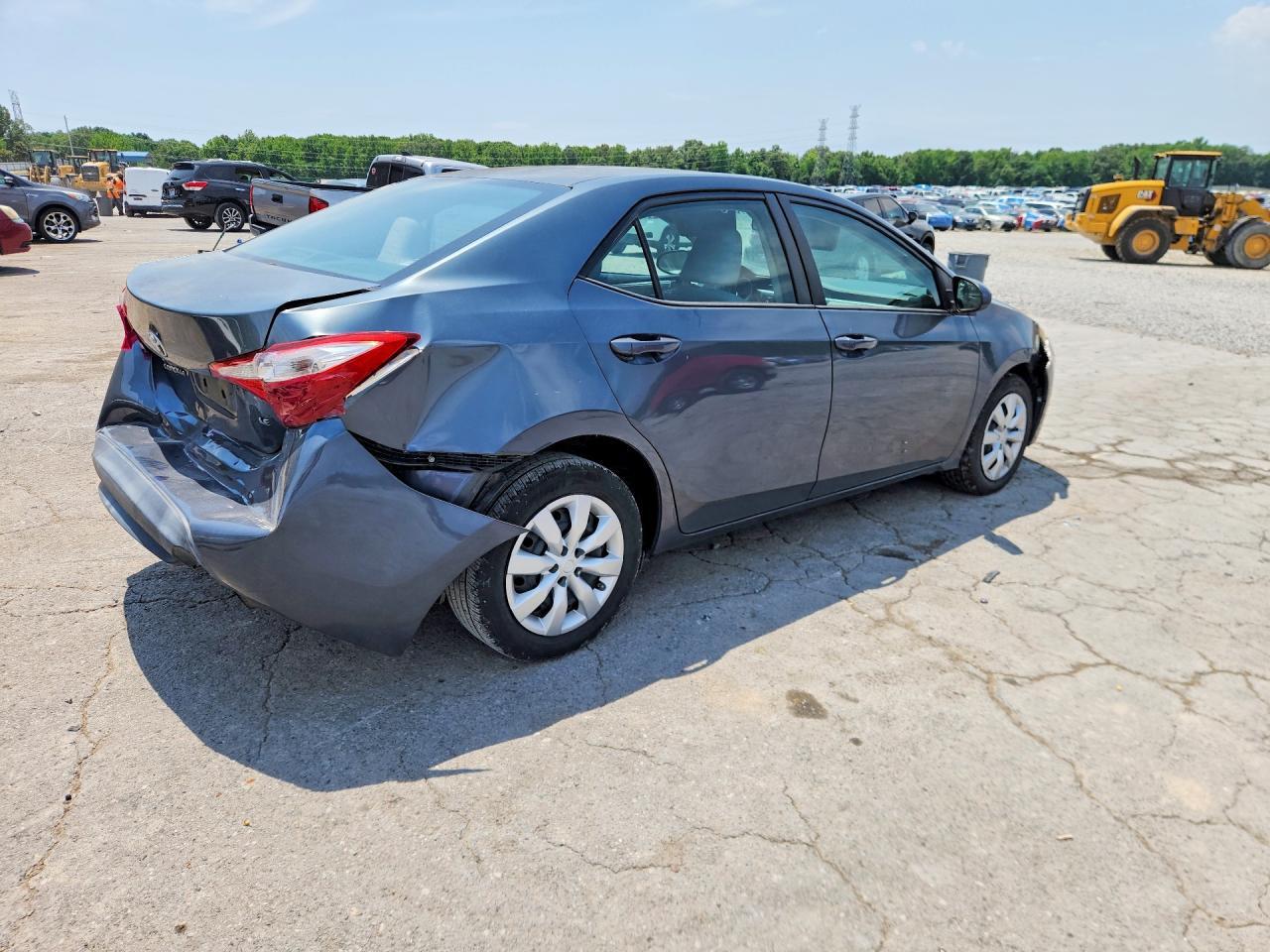 2014 Toyota Corolla Le - Image 3
