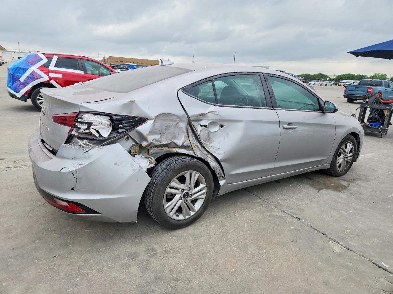 2020 Hyundai Elantra Sel - Фото 3