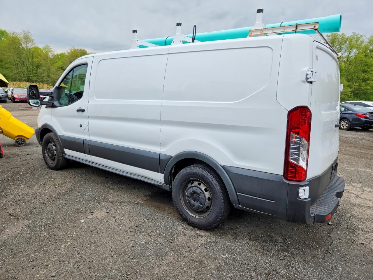 2016 Ford Transit T-150 - Фото 2