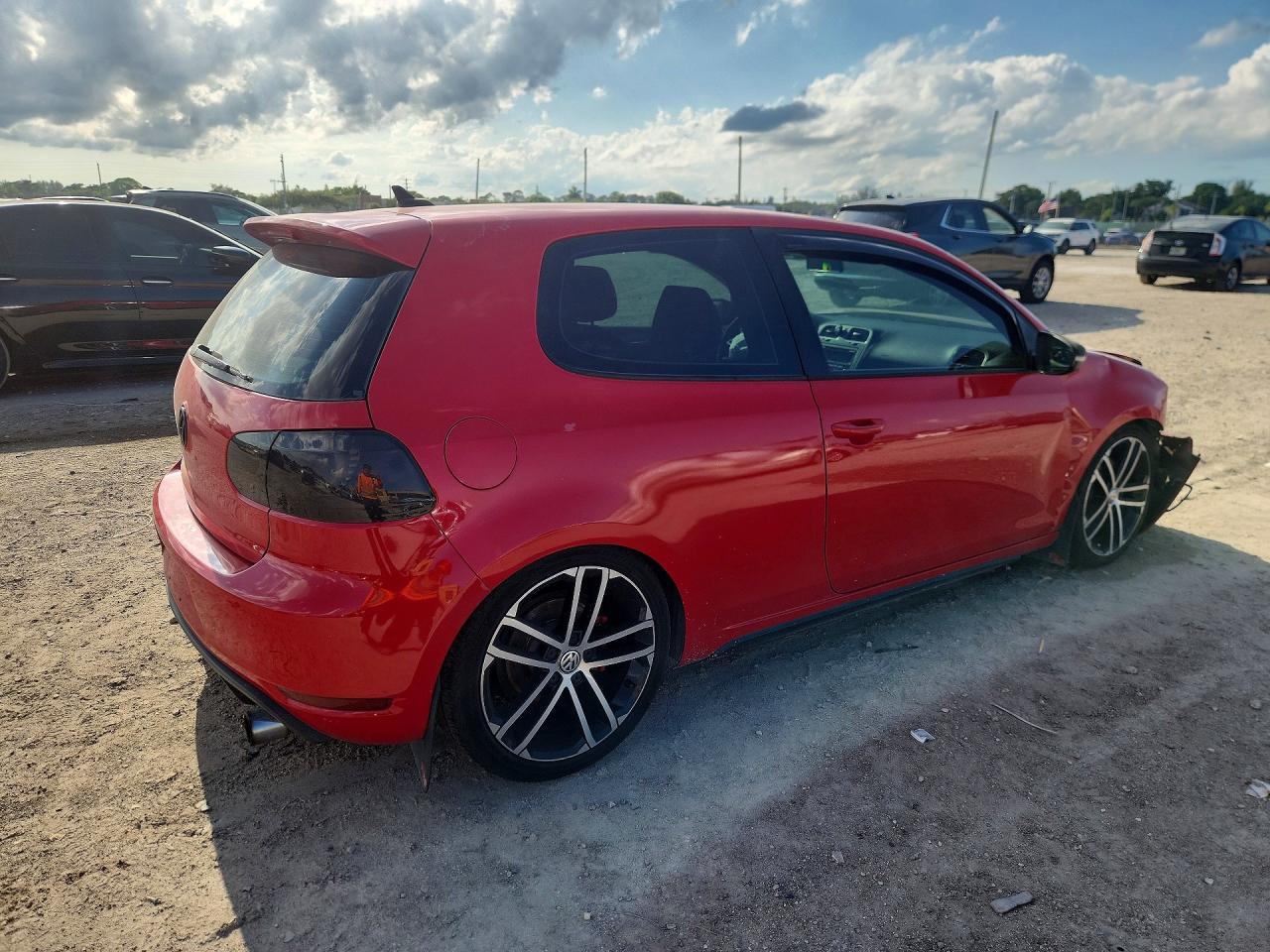 2012 Volkswagen Gti - Image 3
