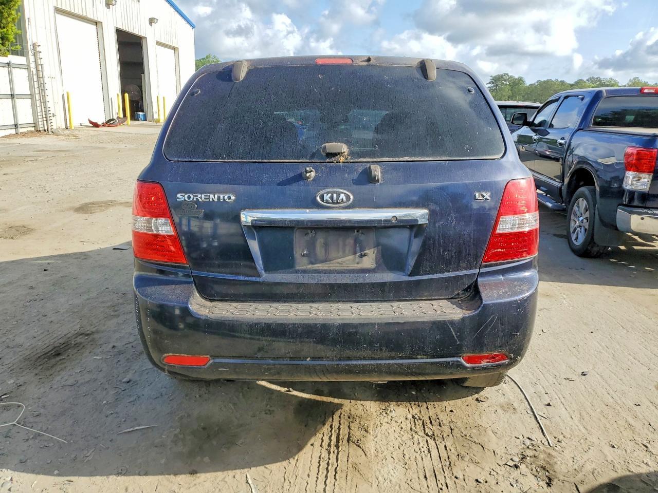 2008 Kia Sorento Base - Фото 6