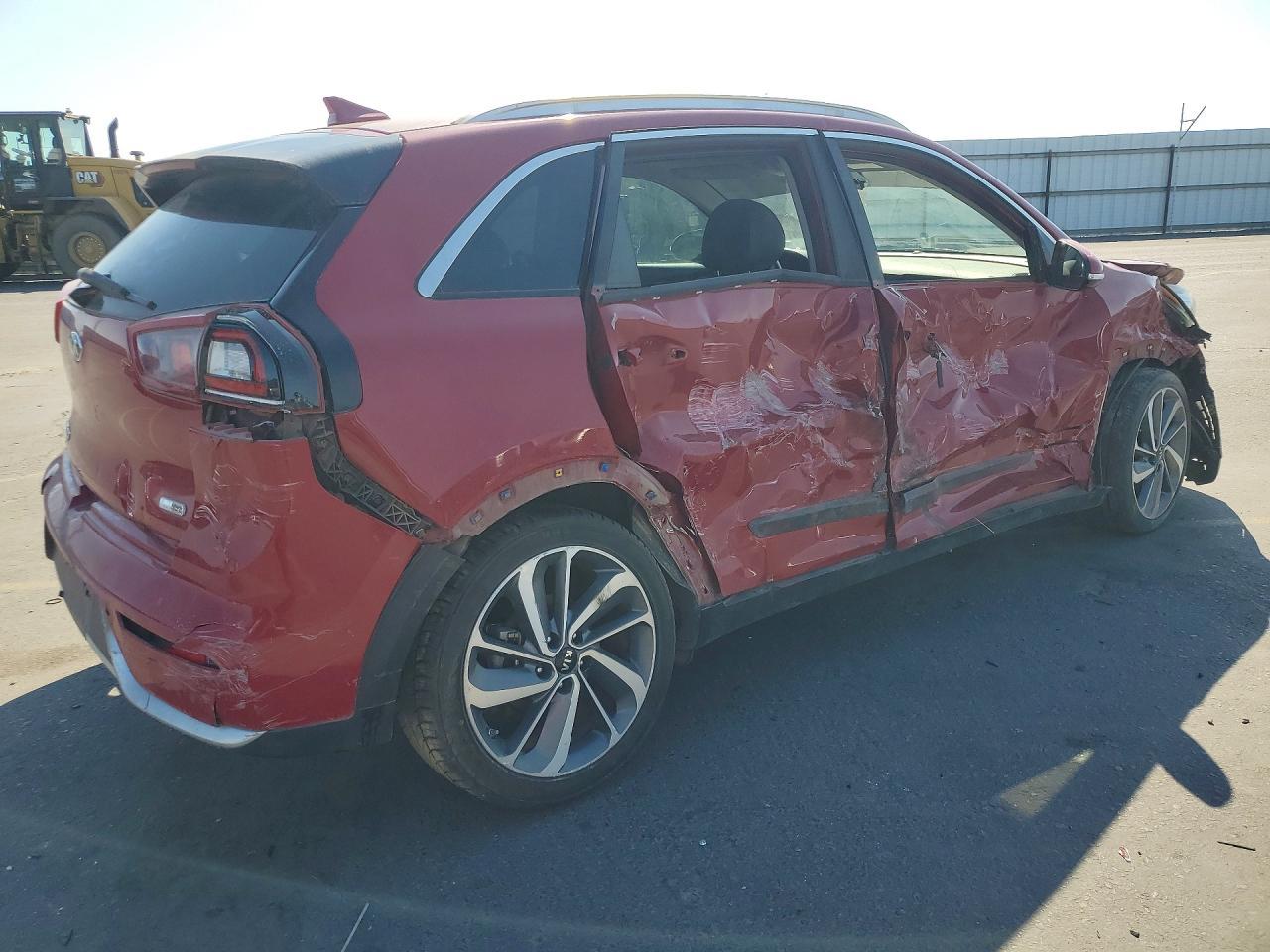 2017 Kia Niro Ex Touring - Фото 3
