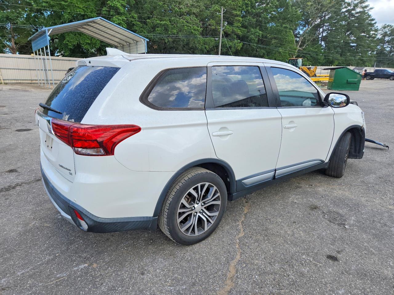 2018 Mitsubishi Outlander Se - Фото 3