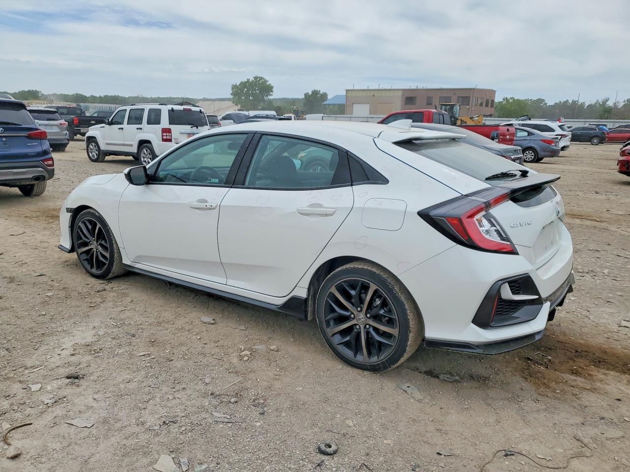 2021 Honda Civic Sport - Image 2