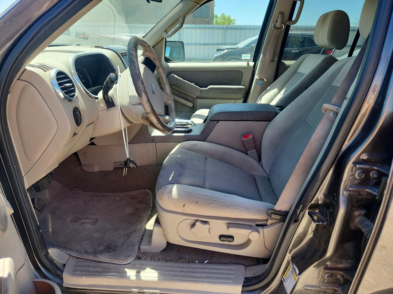 2008 Ford Explorer - Image 7