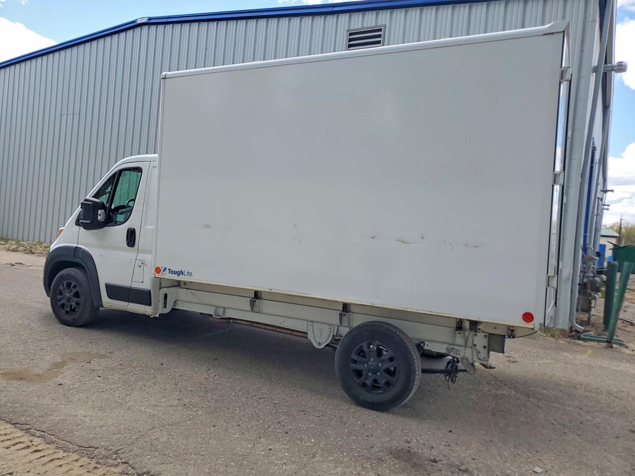 2023 Ram Promaster 3500 Box Truck - Фото 2