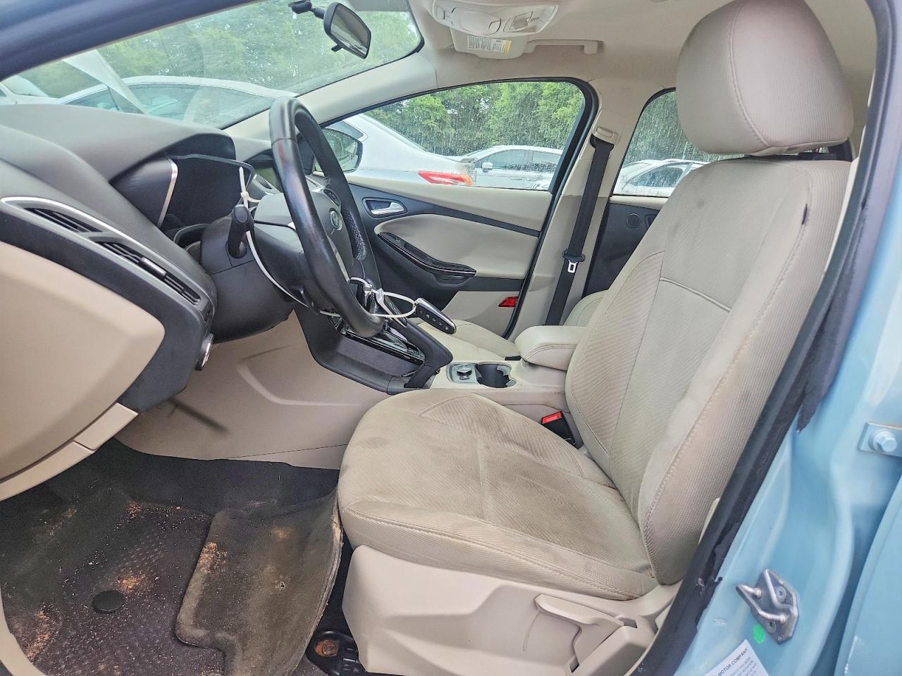 2014 Ford Focus Bev - Фото 7