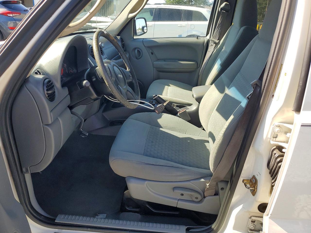 2007 Jeep Liberty Sport - Фото 7