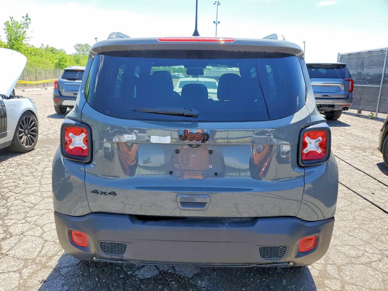 2022 Jeep Renegade Altitude - Фото 6