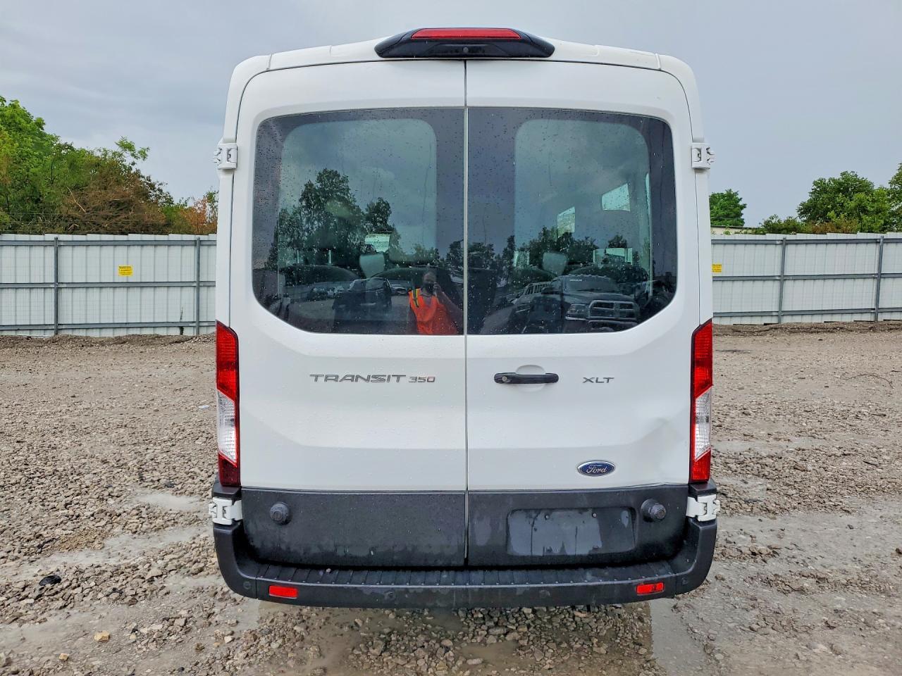 2020 Ford Transit T-350 - Image 6